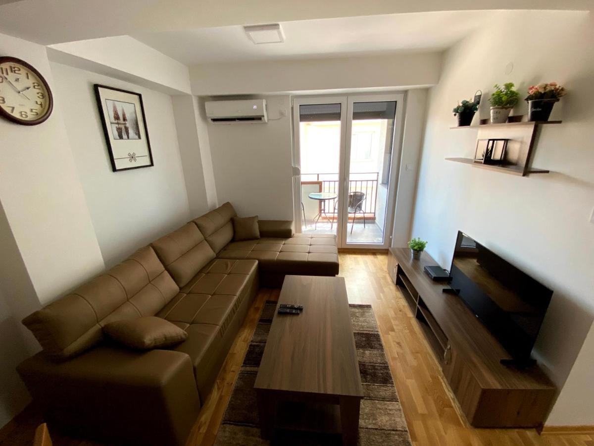 Skopje Brand New Apartment מראה חיצוני תמונה